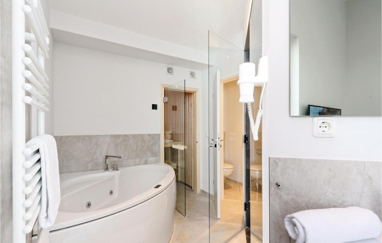 Duenenvilla Penthouse Deluxe Lübeck Exteriör bild